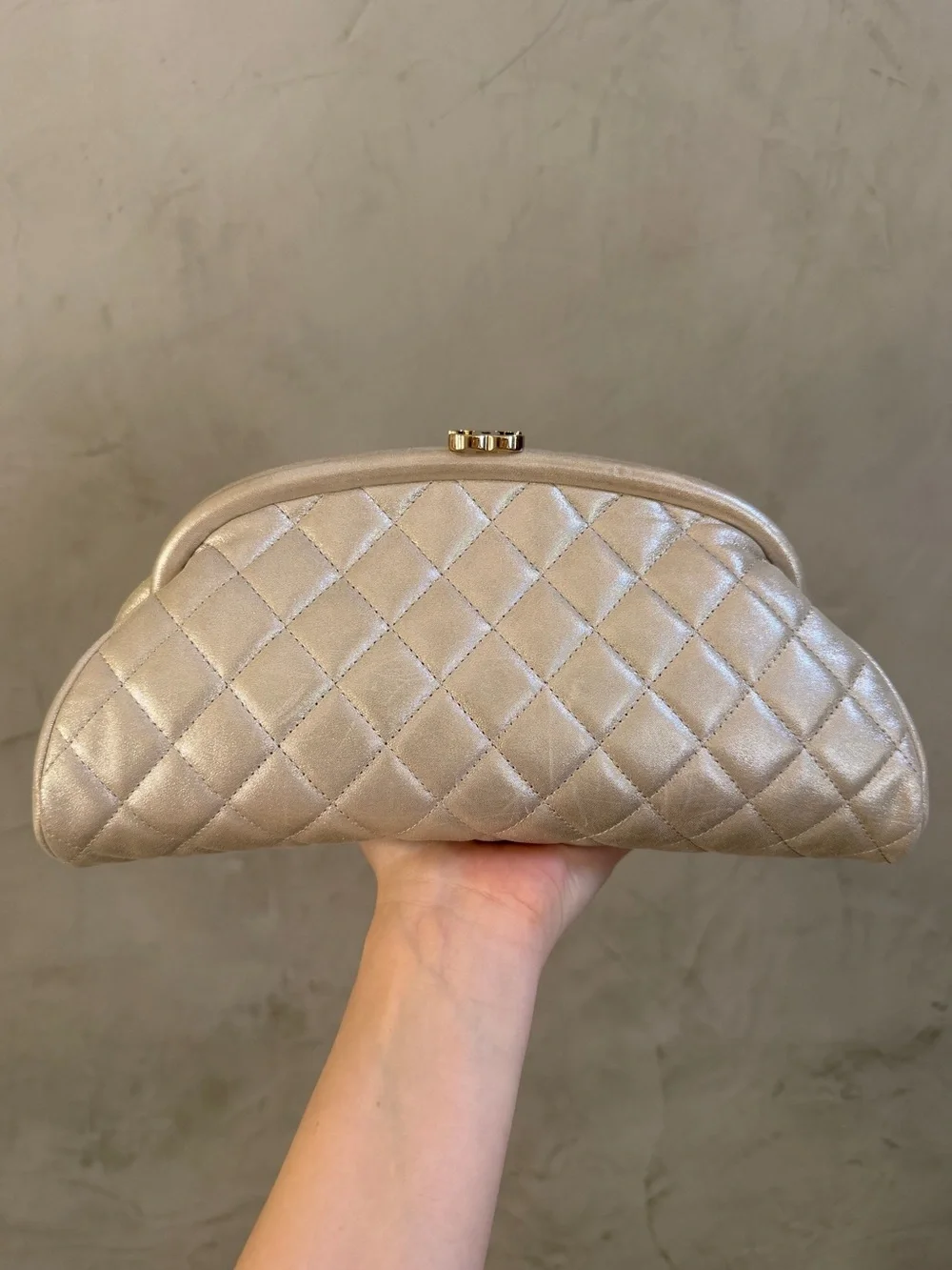 Chanel 12C Iridescent Light Gold Quilted Calfskin Timeless Kisslock CC Clutch